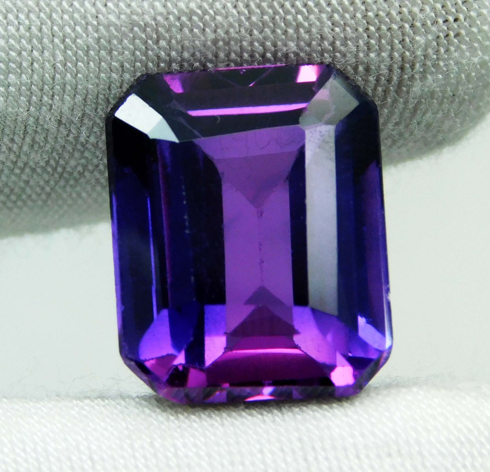 Natural Purple Blue Tanzanite 9.35 Ct AAA Emerald Cut Certified Faceted Gems