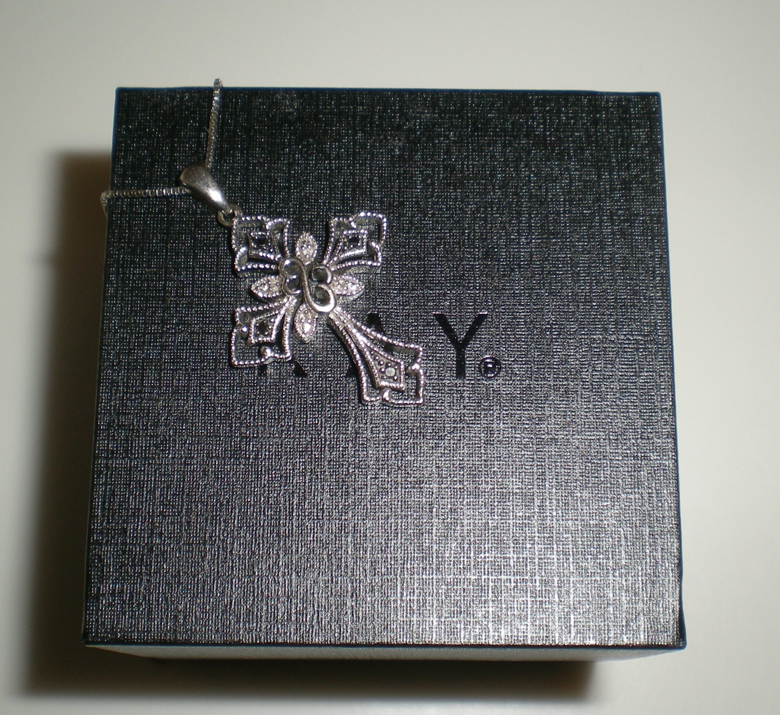 Jane Seymour SS Open Hearts Gothic CROSS 1/6ct Diamond Necklace 💎 KAY BOX 💎