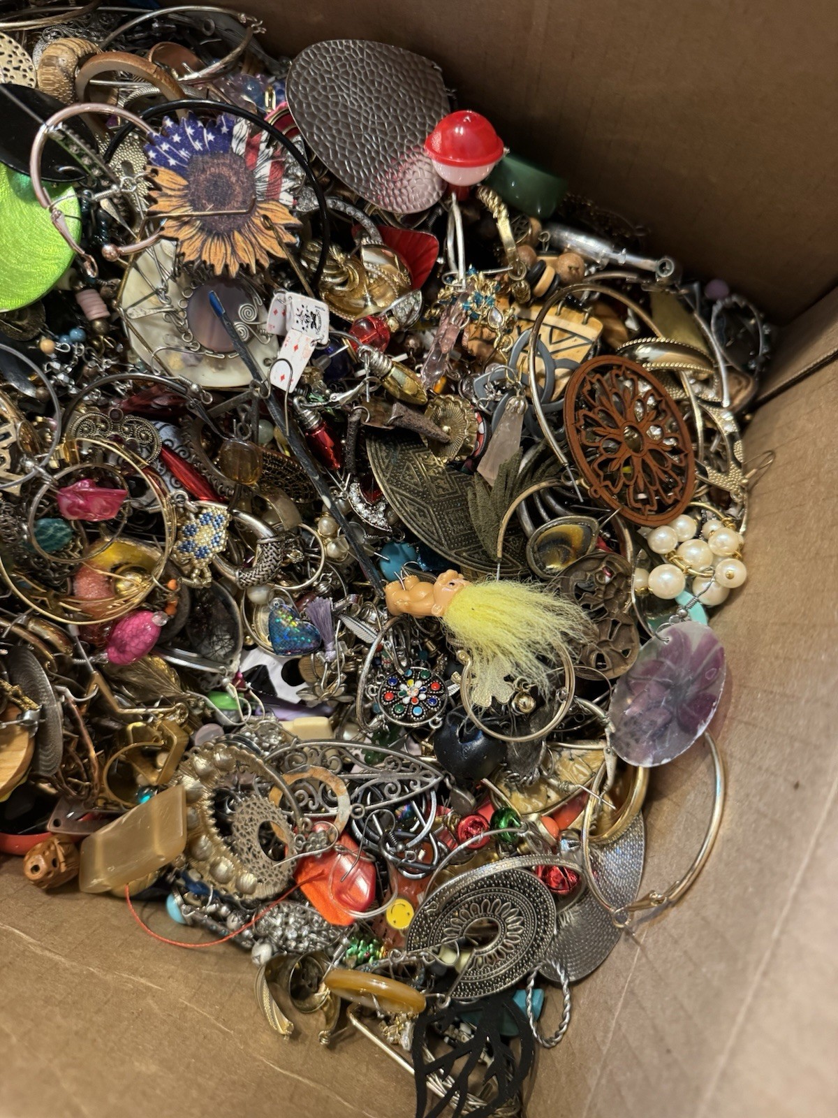 15 LB Single Earring Jewelry Craft Lot Vintage Rhinestone Repurpose Harvest R