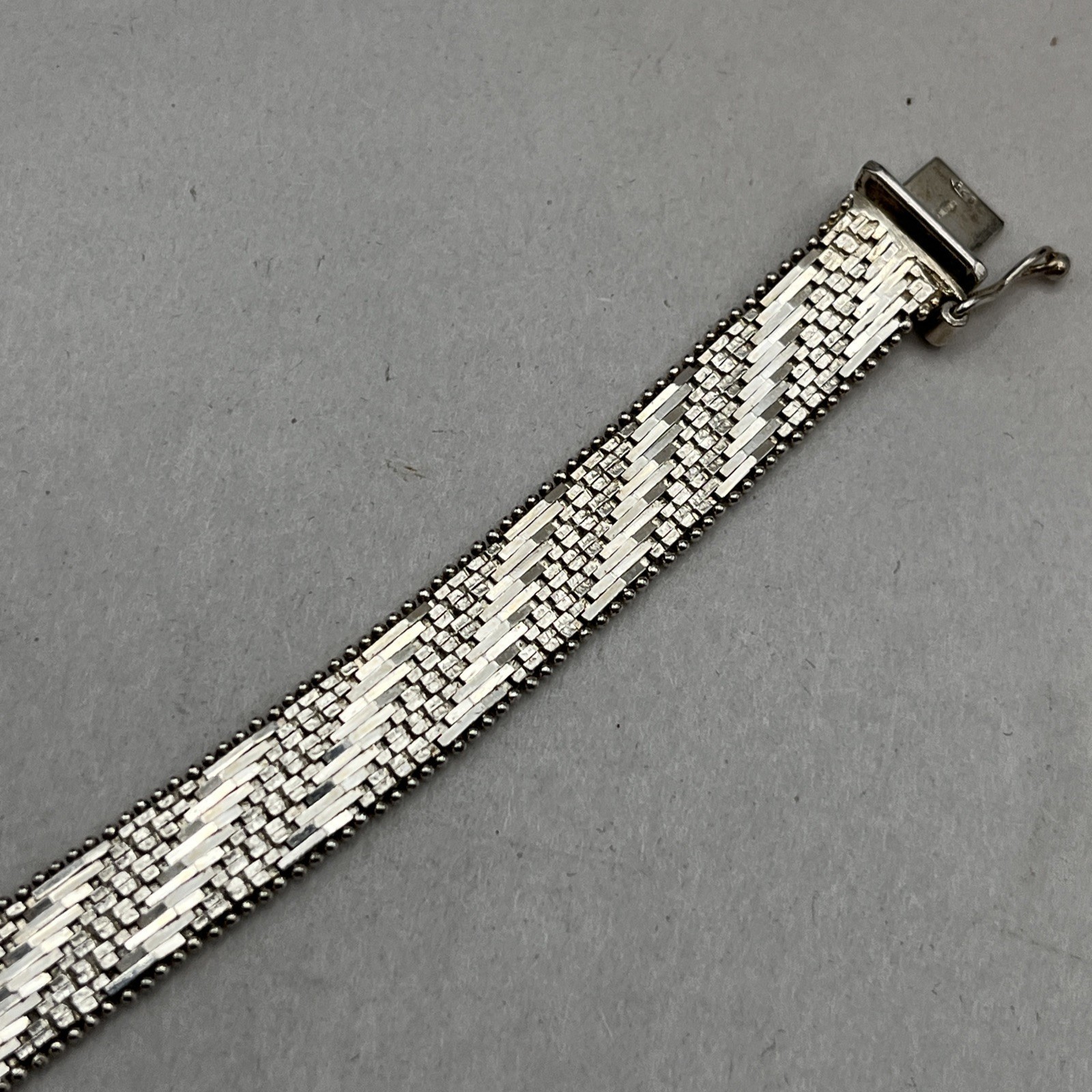 Vintage Riccio Sterling Silver Bracelet 7.5″ Long 24.9g 9.7mm Wide