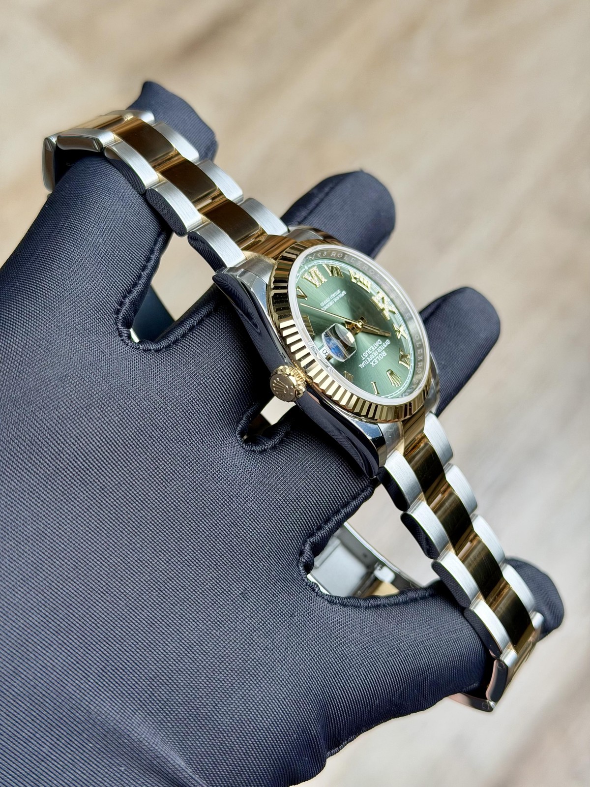 Rolex Datejust 36 Olive Green Roman VIIX Fluted Oyster 2026 Unworn 126233