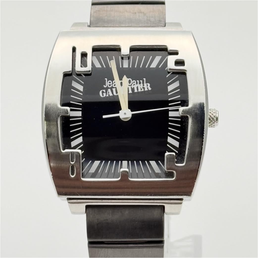 Jean Paul GAULTIER 1036 S040672 HSB Analog Quartz Watch 41mm Analog In hand