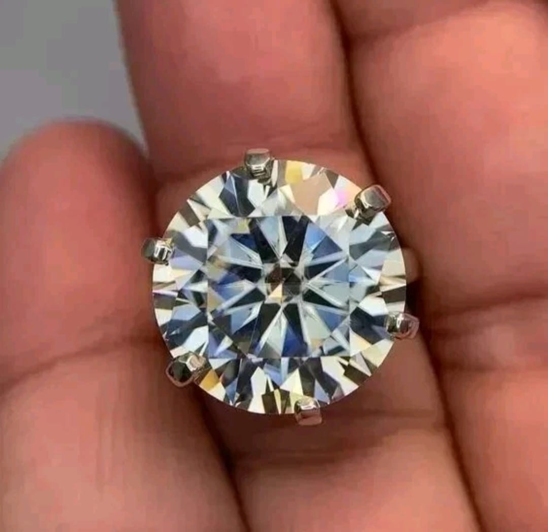 5 CT D Color Round Cut VVS1 Clarity Lab Grown Diamond 11.50MM Gemstone + Gift