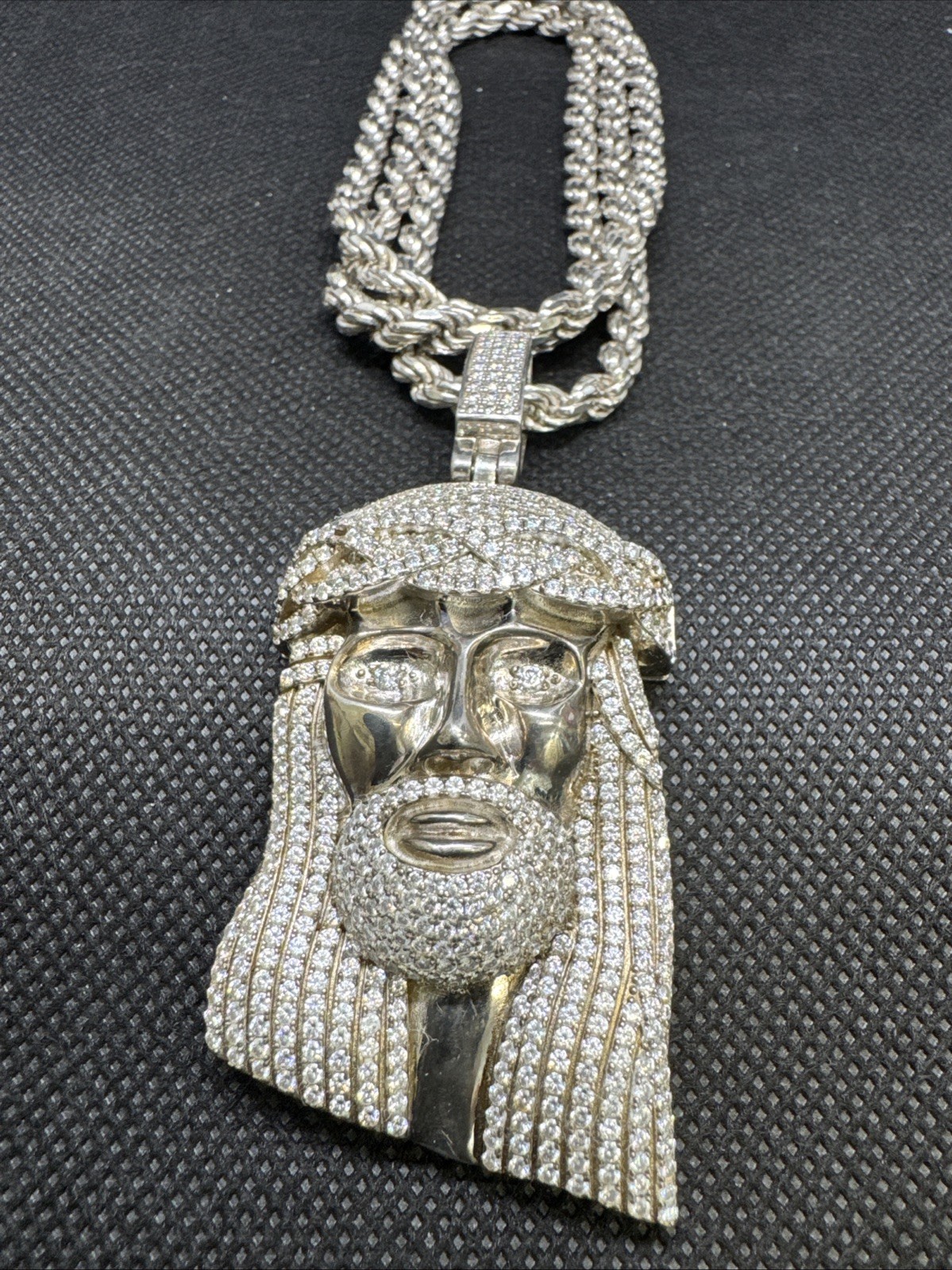 Silver & Moissanite VVS Jesus Pendant (50g) & 27″ Rope Chain (54g) R93