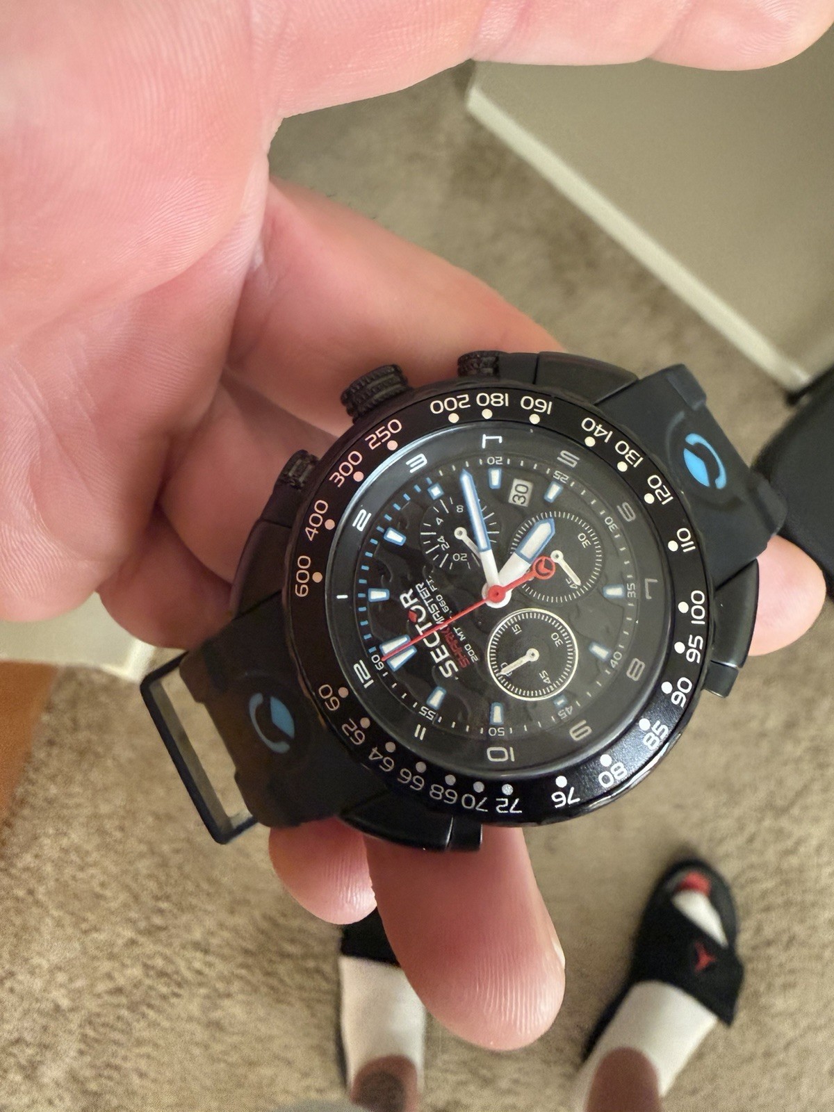 Sector Sharkmaster Men’s Quartz Chronograph Date 200m Black Rubber Strap Watch
