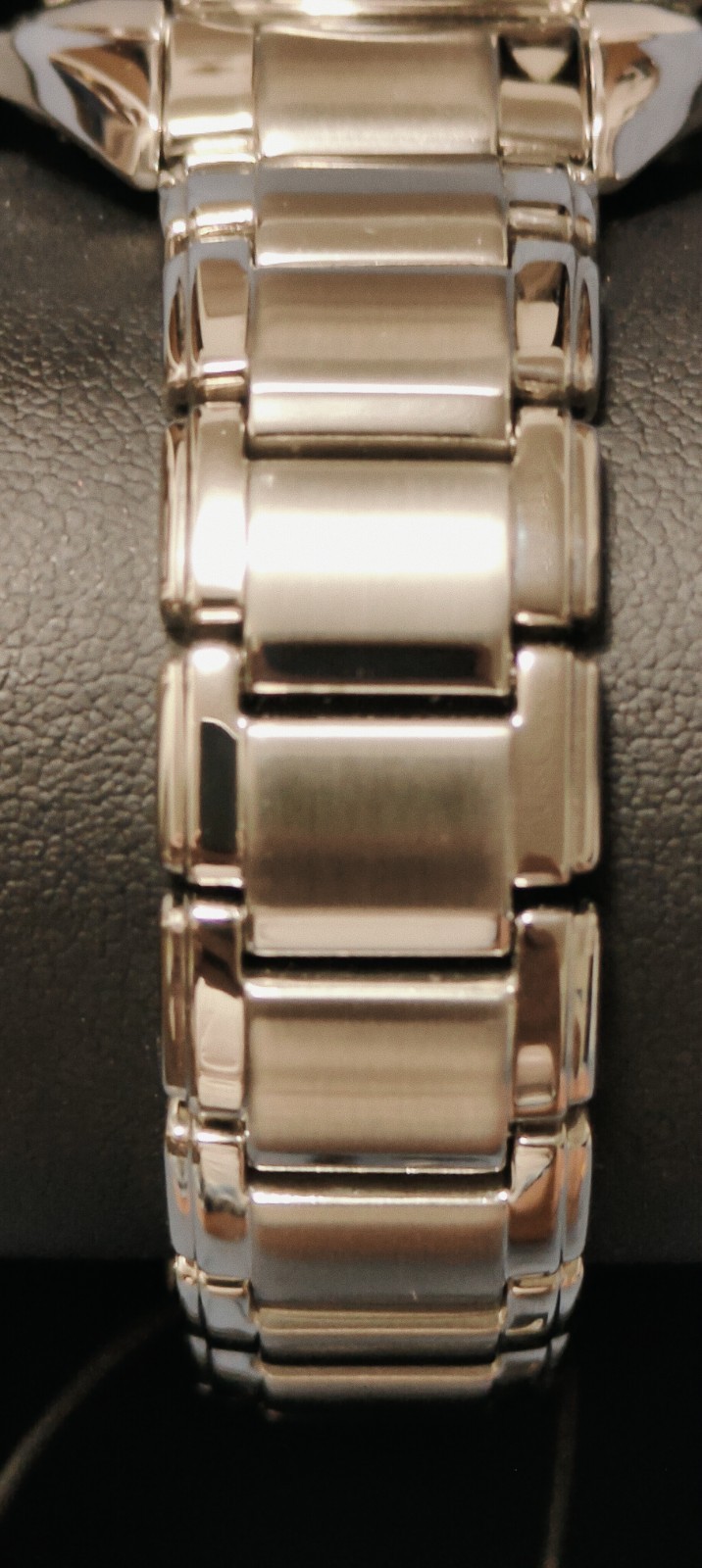 CITIZEN EW2251-81W Star Wars Princess Leia Limited Edition 31mm Ladies Watch