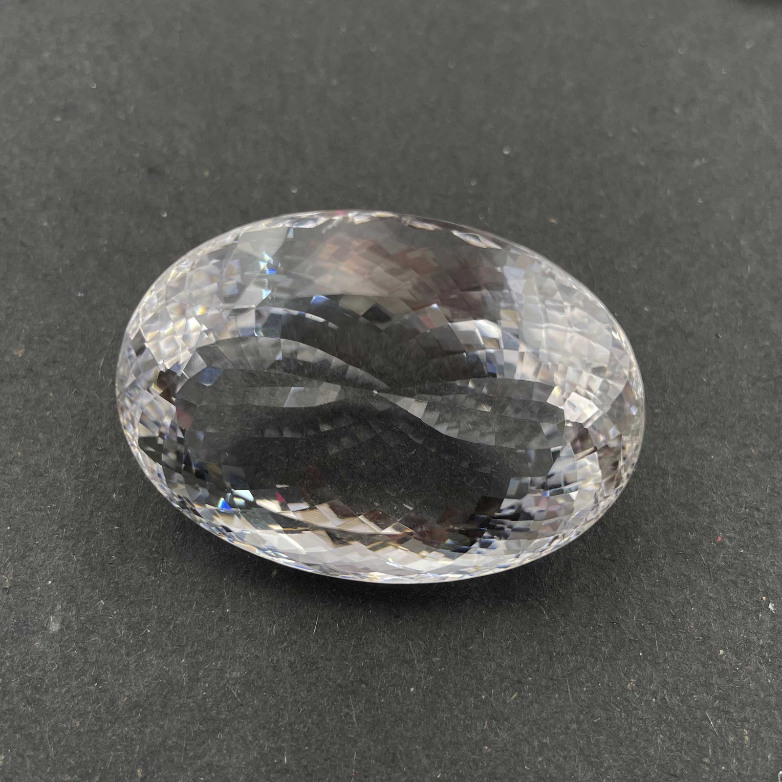 Natural Crystal Quartz Flawless Gemstone Oval Cut 29*39 MM 152 CT