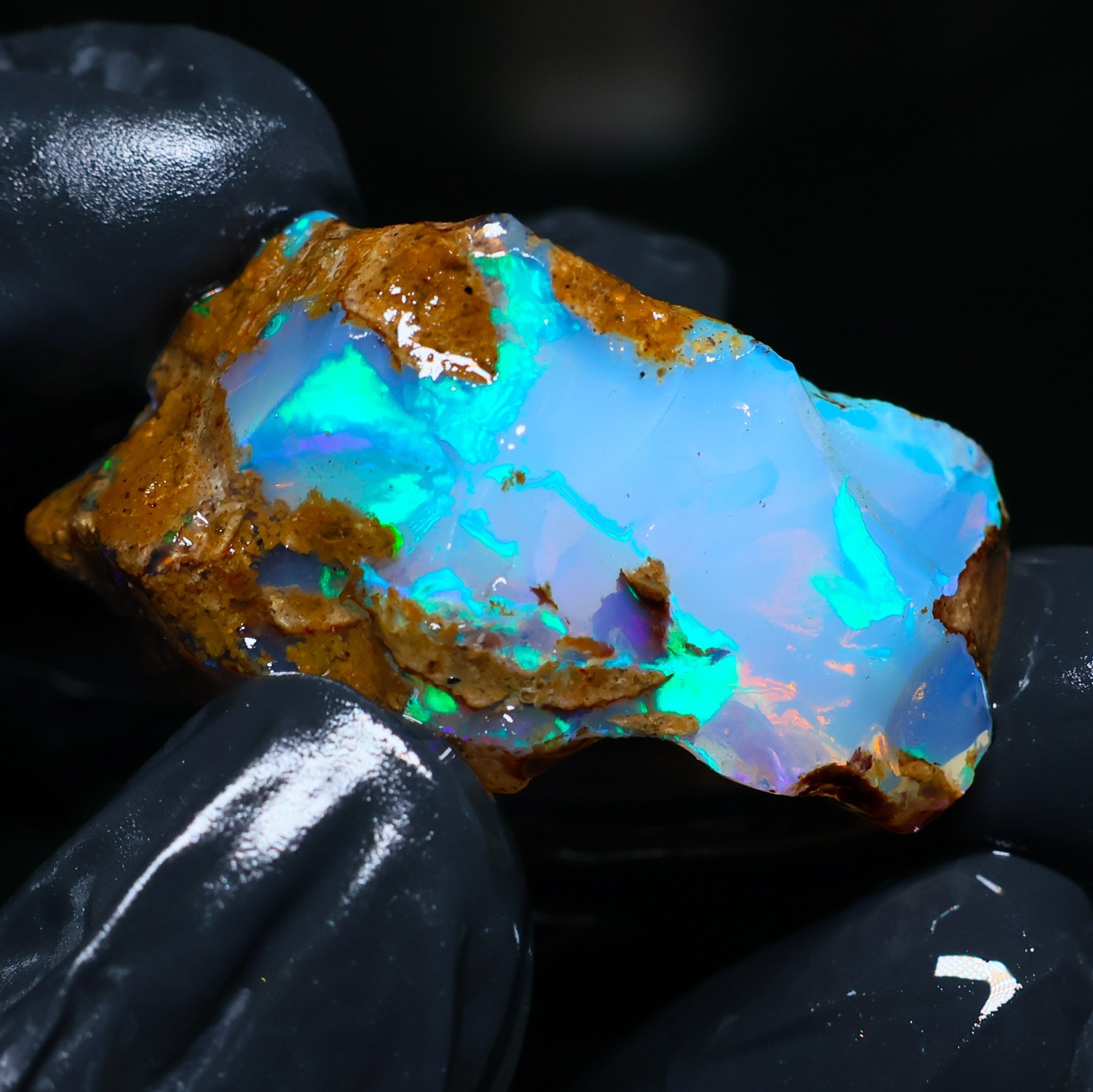 Natural Ethiopian Welo Opal Rough 47.45 Ct Gemstone – Bright Play of Color Fire