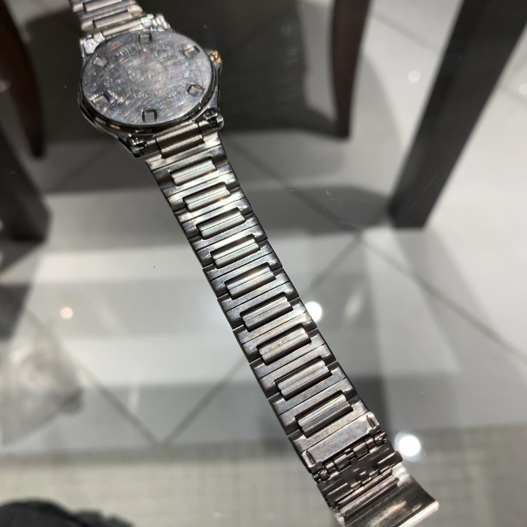 SEIKO Chronos wristwatch, silver and gold, quartz movement, new battery replaced