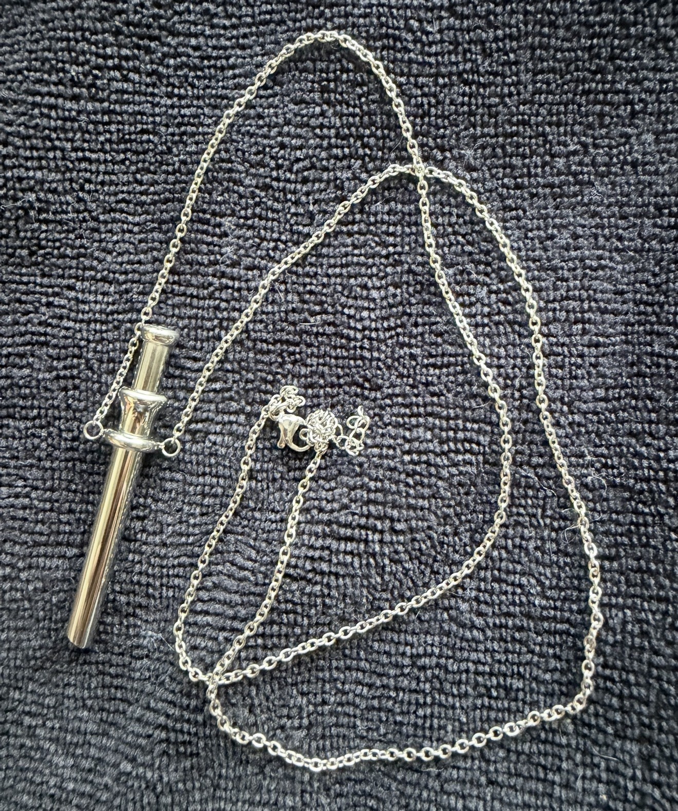 Incognito Compact Bump Straw Pendant Necklace Snuff Tool Jewelry SNOGO Clone slv