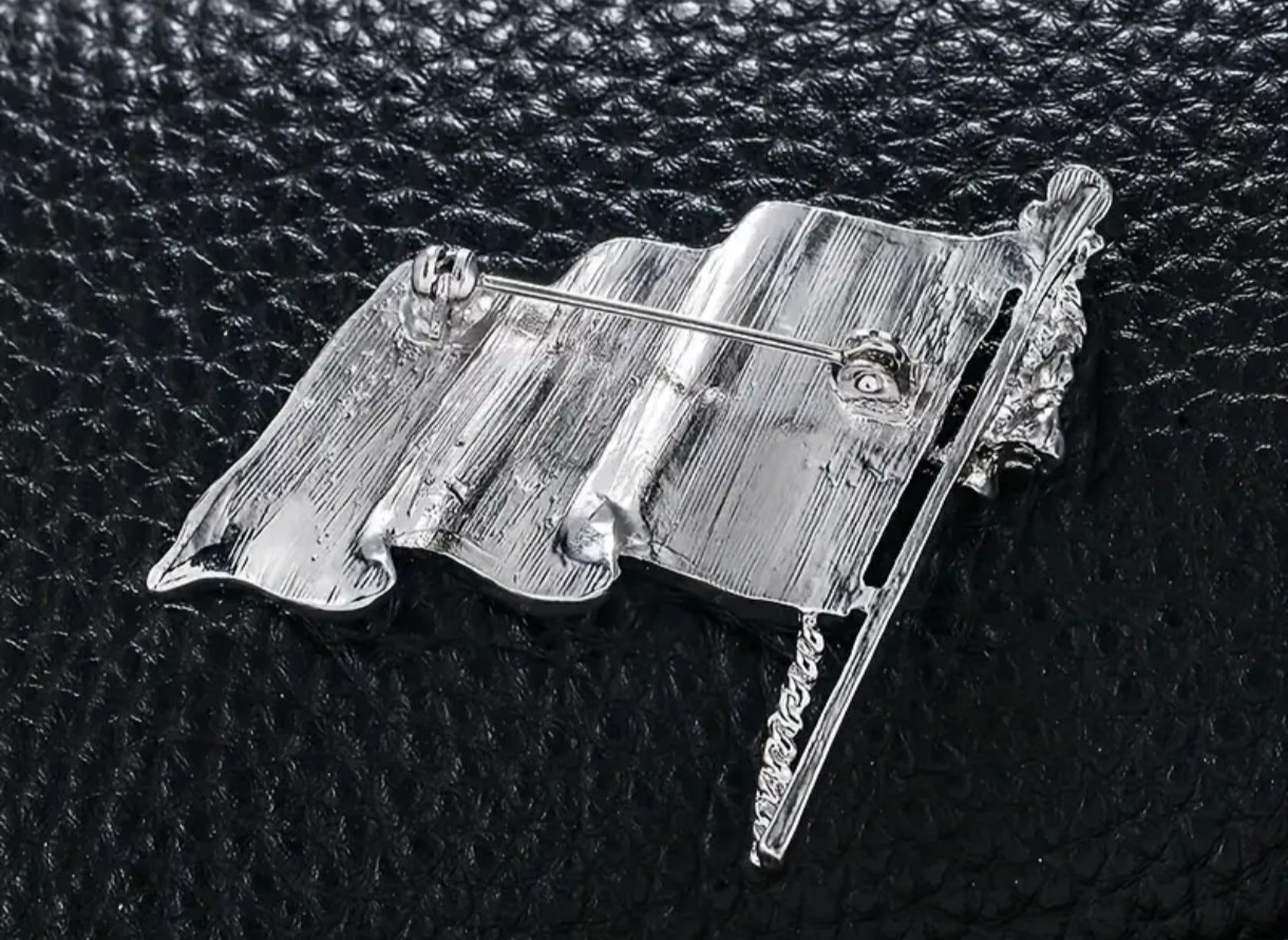 American Flag Brooch Pin Silver Plated Rhinestone & Zinc Alloy Stylish Durable