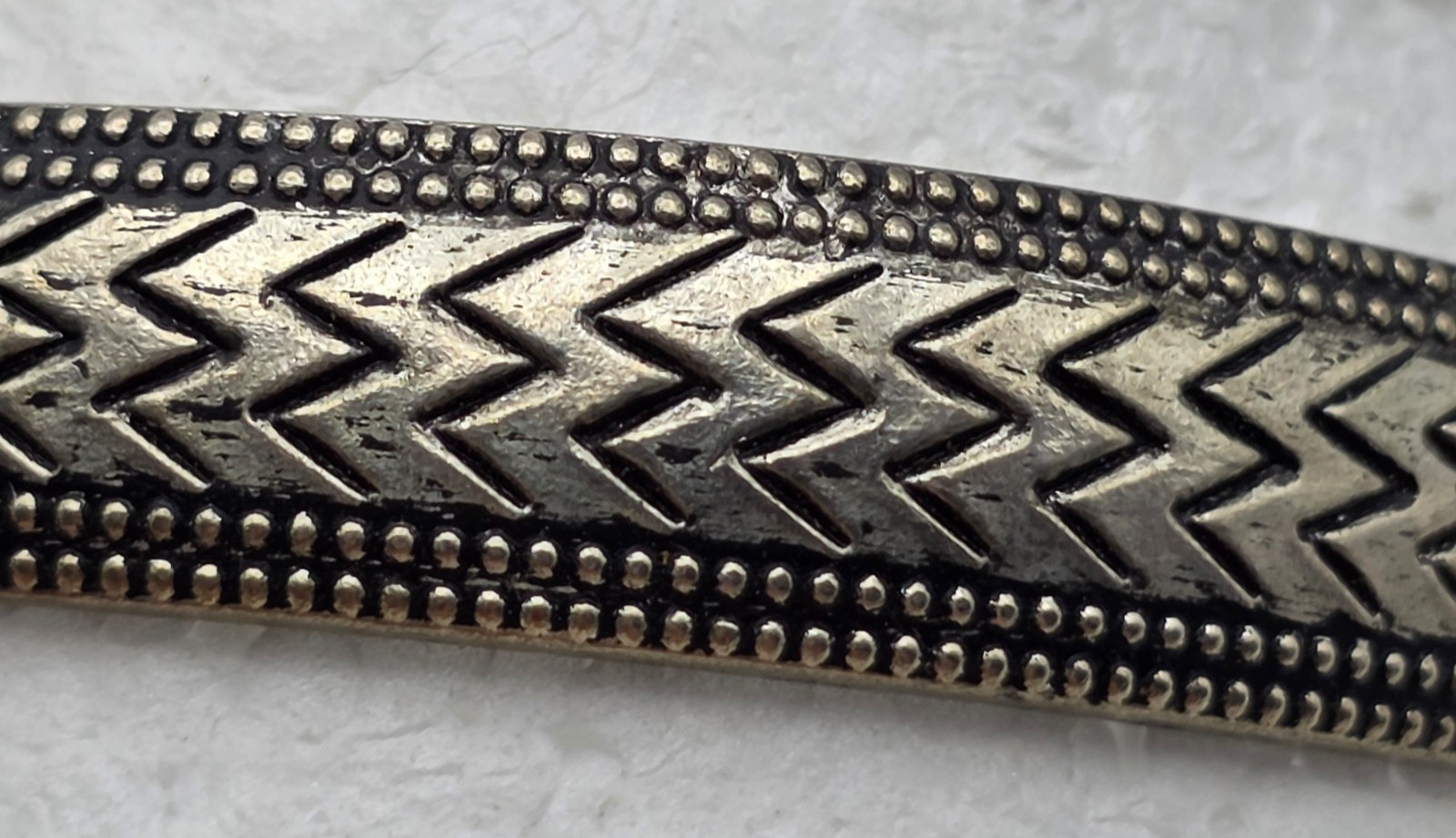 Sterling Silver Chevron Engraved Open Cuff Bracelet 7″ 8.8mm Vintage