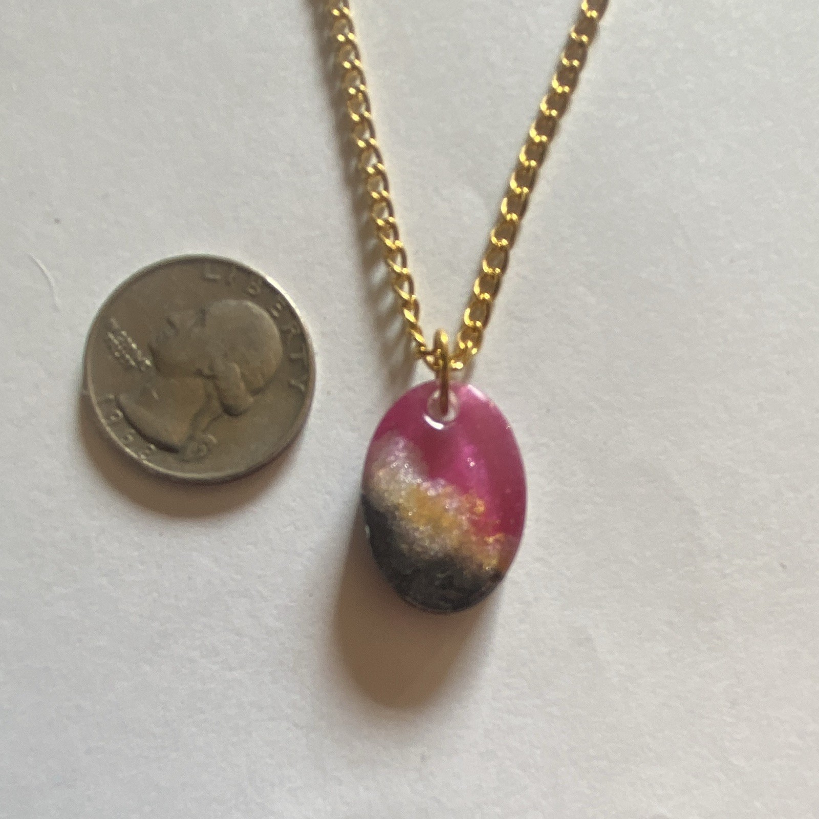 Gold-Tone Chain Necklace Pink/ Black / White Resin Charm Pendant HOMEMADE Lot# 7