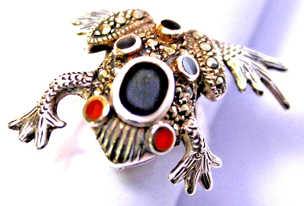 RARE HANDTOOLED STERLING SILVER MARCASITE ONYX, CARNELIAN EYES RING Sz8.75 10.5g