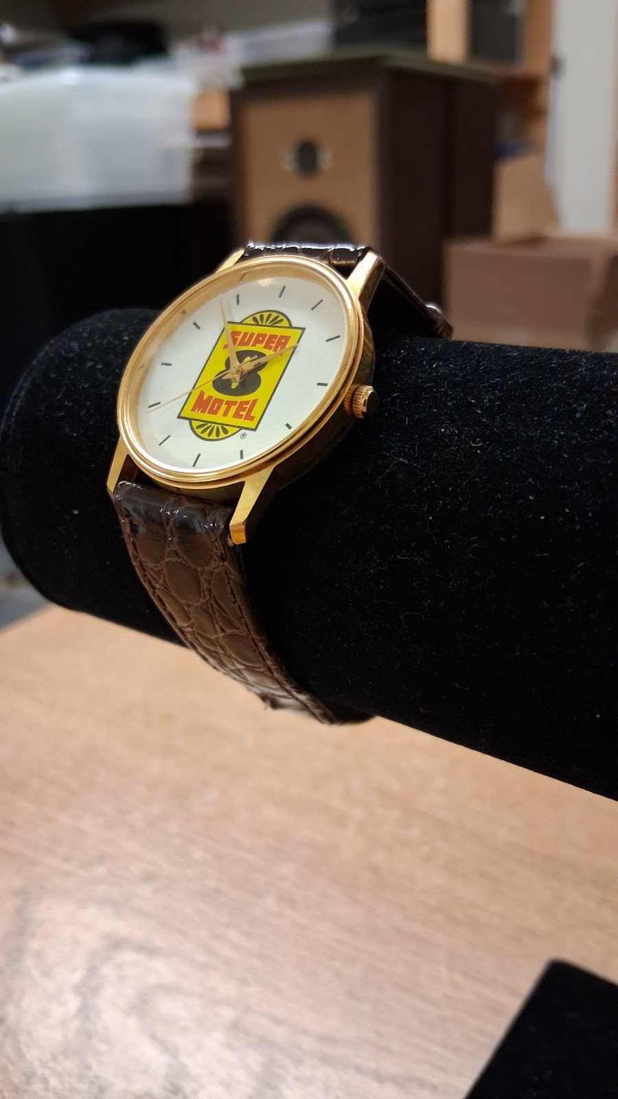 SUPER 8 MOTEL WRISTWATCH GENUINE LEATHER IMAGE WATCHES, INC. CALIFORNIA