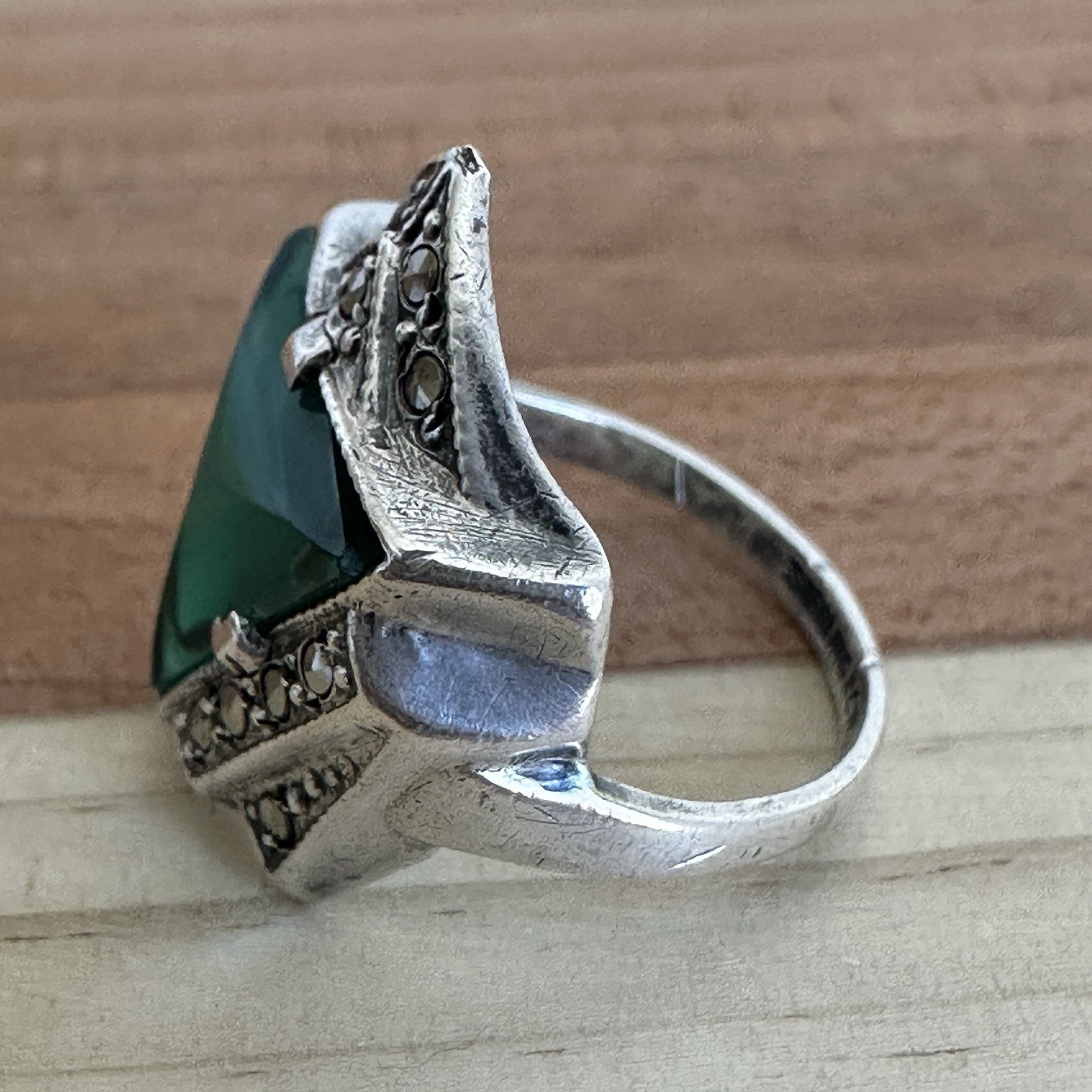Vintage LCW Art Decor Ring 5.25 Green Chrysoprase Marcasite 925 Sterling 3.7g