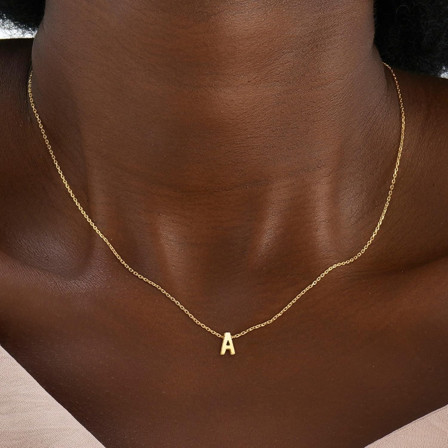 Elegant Initial Name Necklace in 18K Gold – Perfect Gift for Every Occasion