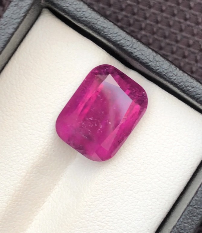 9.7 Cts Natural Cut Pink Tourmaline, loose gemstone from Afghanistan