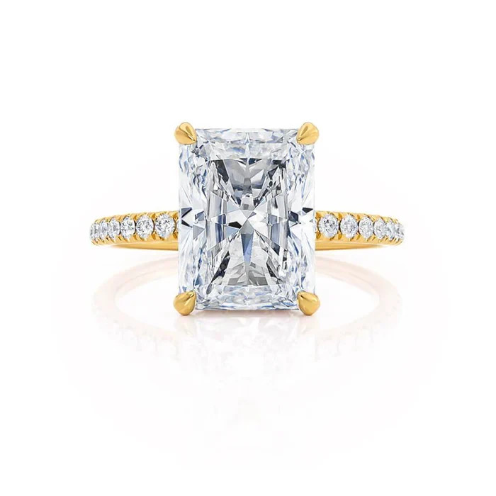 IGI Certified 18K Yellow Gold 2.15 Ct Radiant Cut Lab Grown Diamond Wedding Ring
