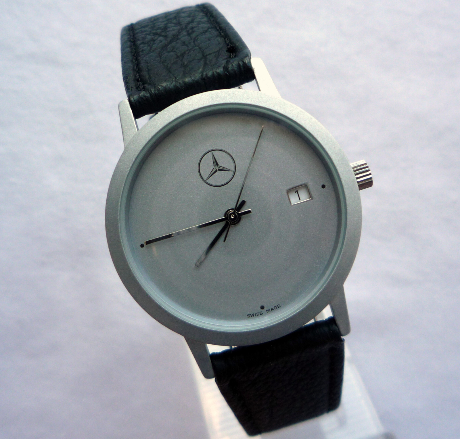 Mercedes Benz Vintage Classic Car Accessory Sport Basic Design Swiss Made Watch