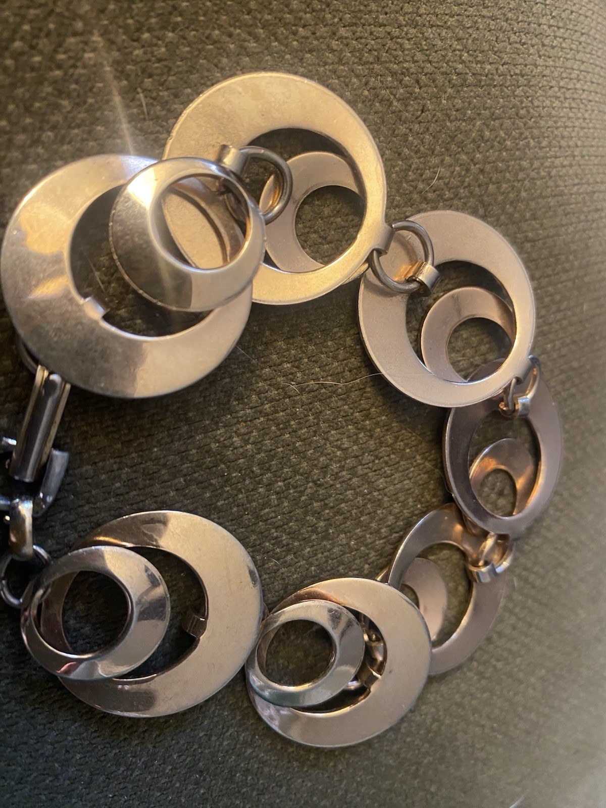 Silver Round Link Chain Bracelet Lobster Clasp Closure, Pre-Owned