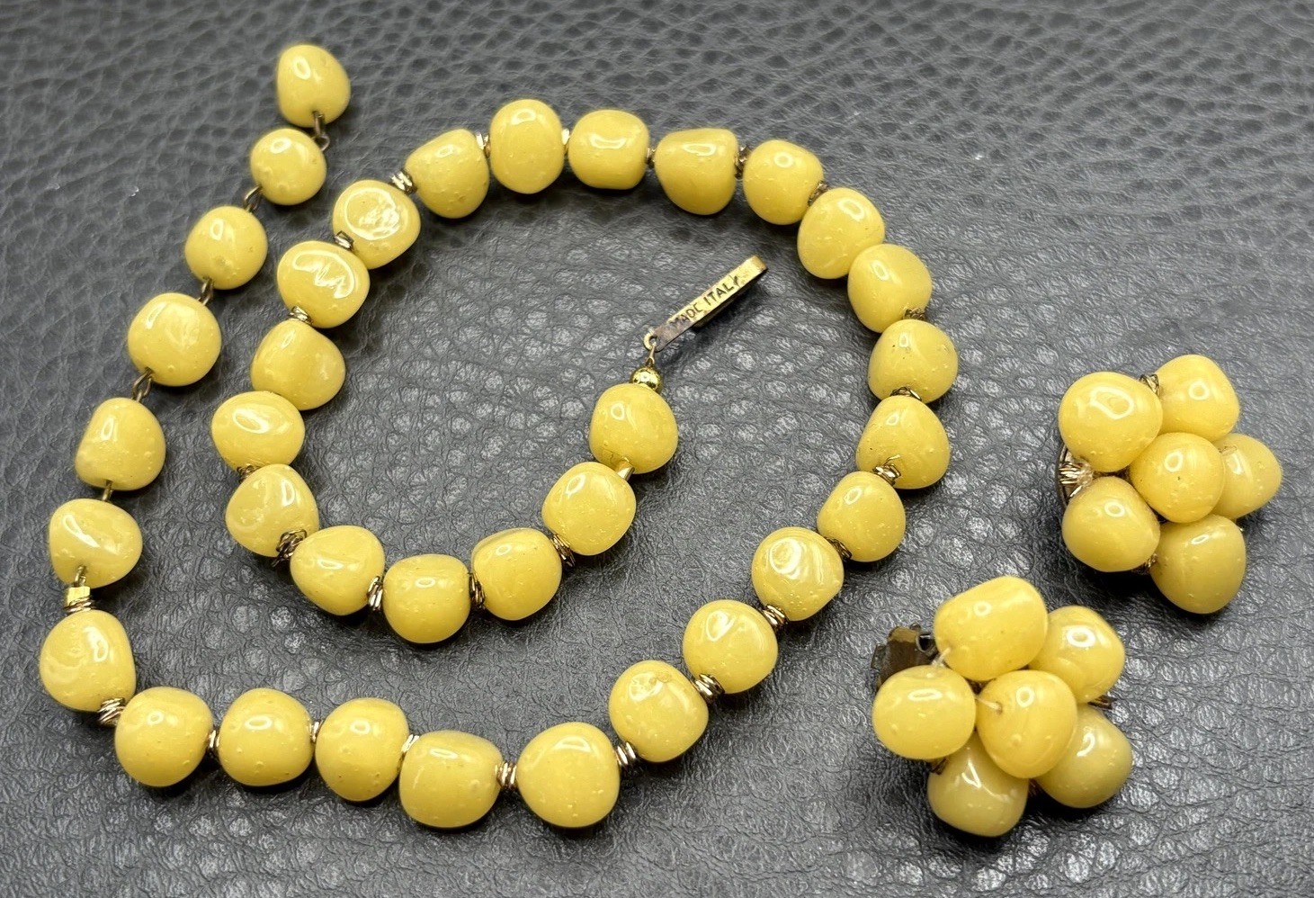 Vintage Made In Italy Yellow Art Glass Bead Necklace & Clip Ons Earring Set