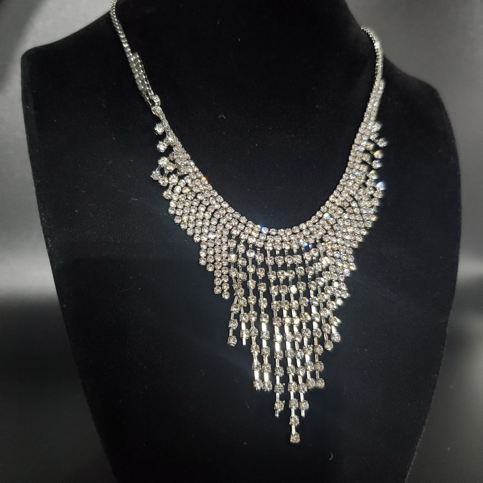 Women Rhinestone Tassel Necklace Jewelry Accessory Choker 96-3