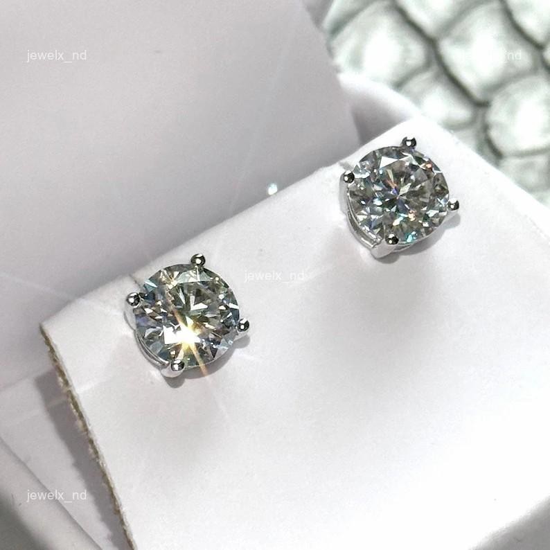 Round Natural Diamond Christmas New Stud Artisan Earrings Jewelry 14K White Gold
