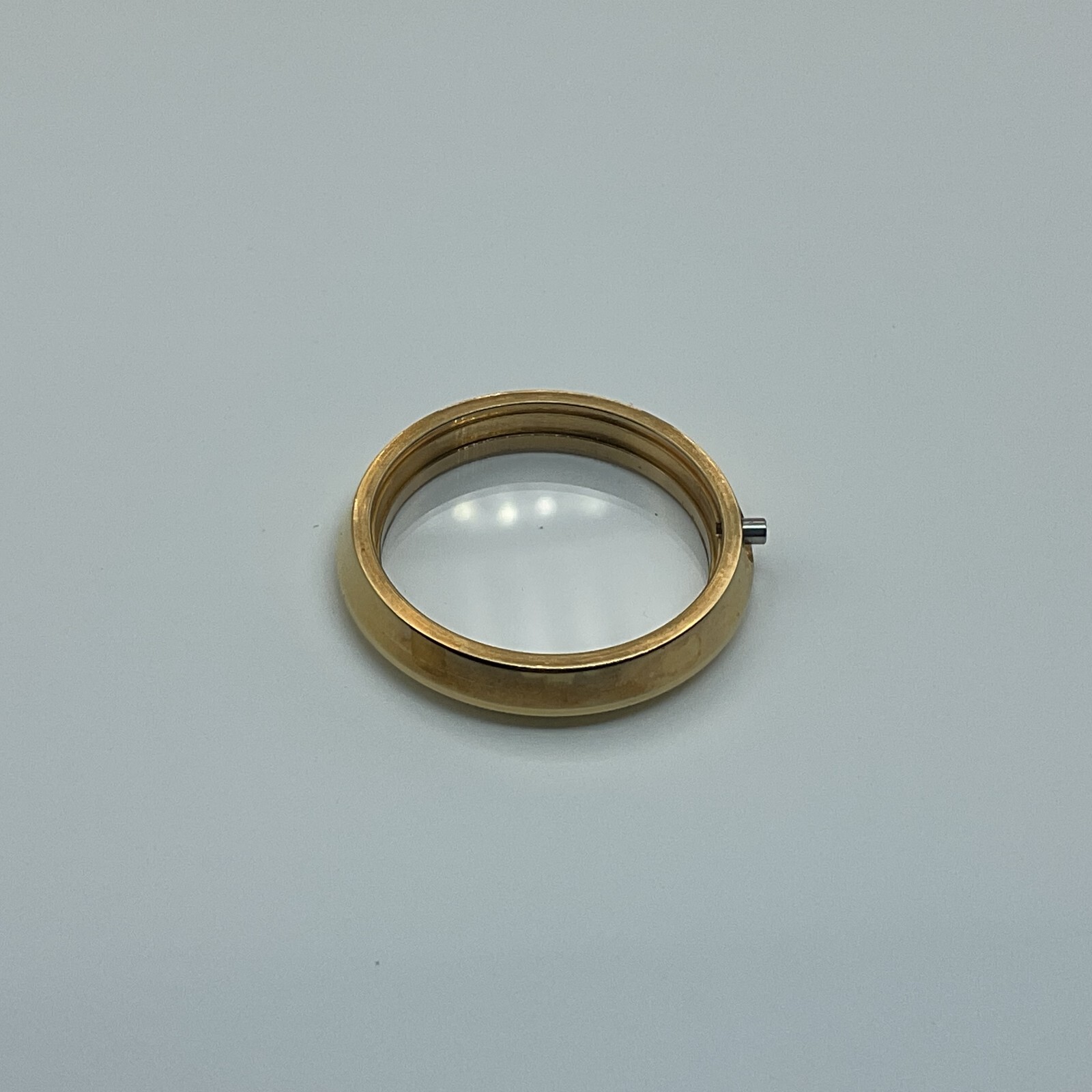 NOS GUCCI 2200L YELLOW GOLD PLATED WATCH BEZEL