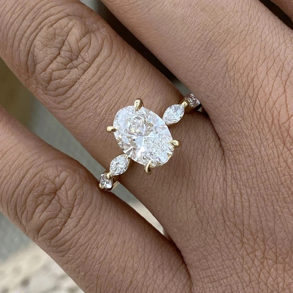 2.80 CT Oval Cut EF/ VS1 Lab Grown Diamond Women Engagement Ring 14k Yellow Gold