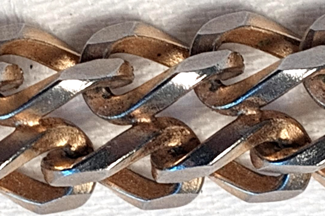 Vintage Gold Tone Curb Chain Necklace 15 3/8 in Layered Chain Choker