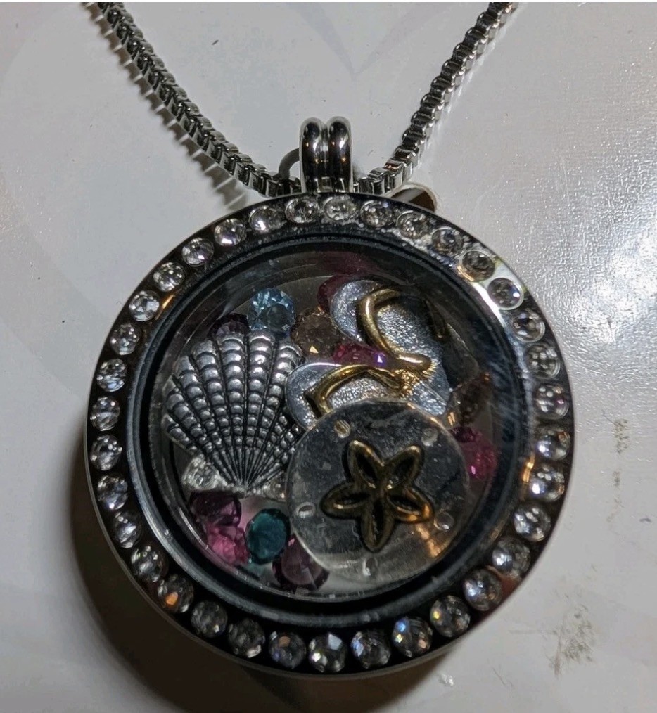 Blue La Rue Floating Locket Necklace Swarovski Crystals Beach Shell Starfish 18″