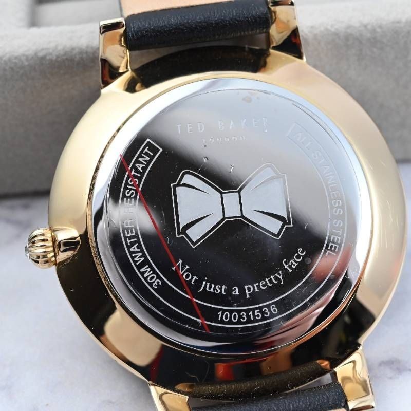 Condition New Battery Working Item TED BAKER Ladies Mens Wristwatch Quartz Small