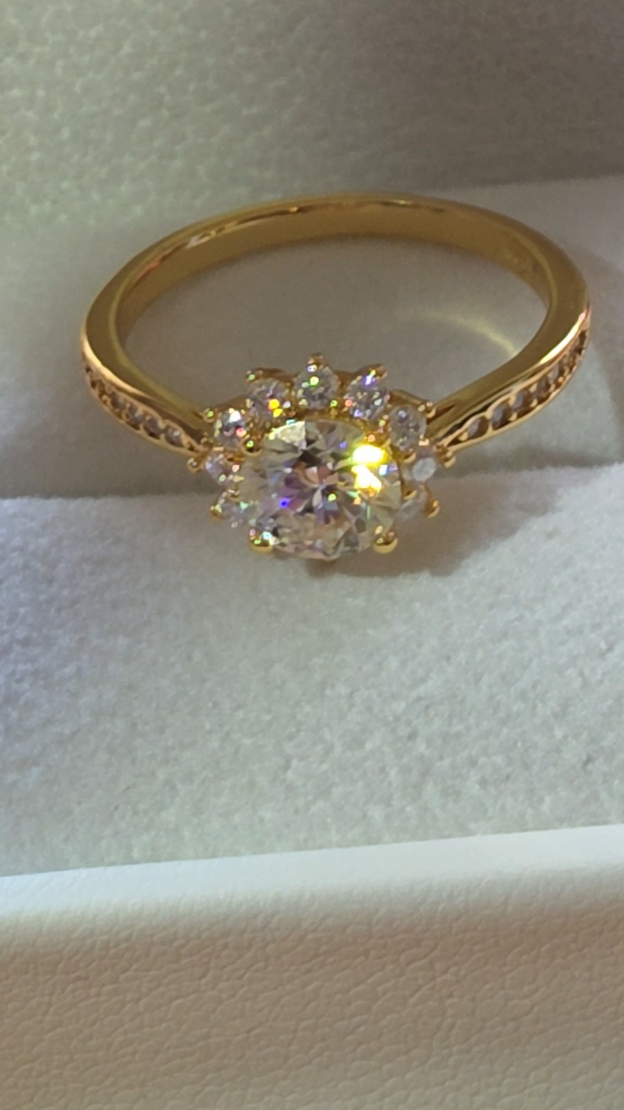 925 Sterling Silver Yellow Gold Plated Round Sim White CZ Halo Ring Sz 9