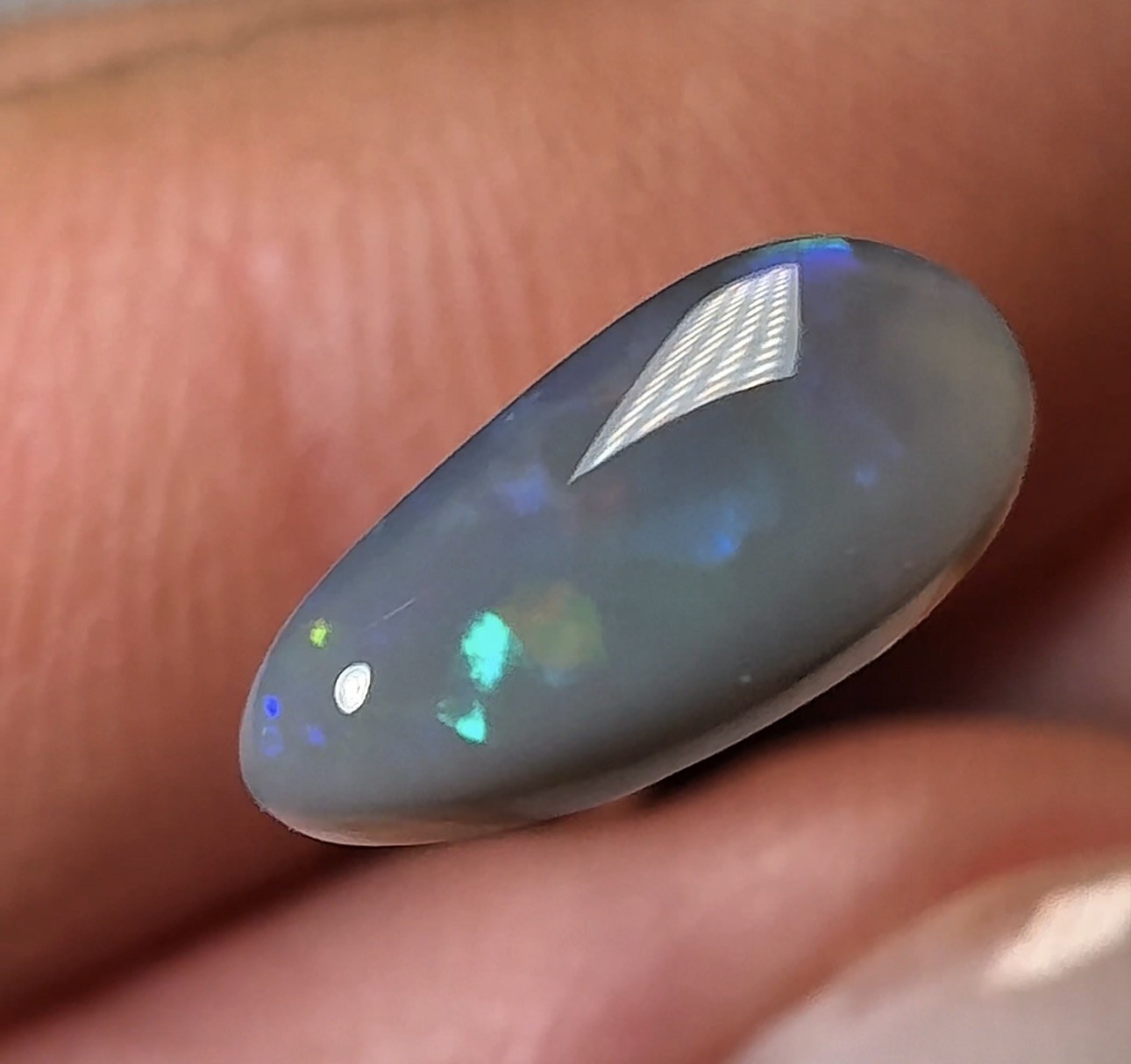 Natural Solid Australian Dark Opal 0.55ct, Lightning Ridge, jewelry making stone