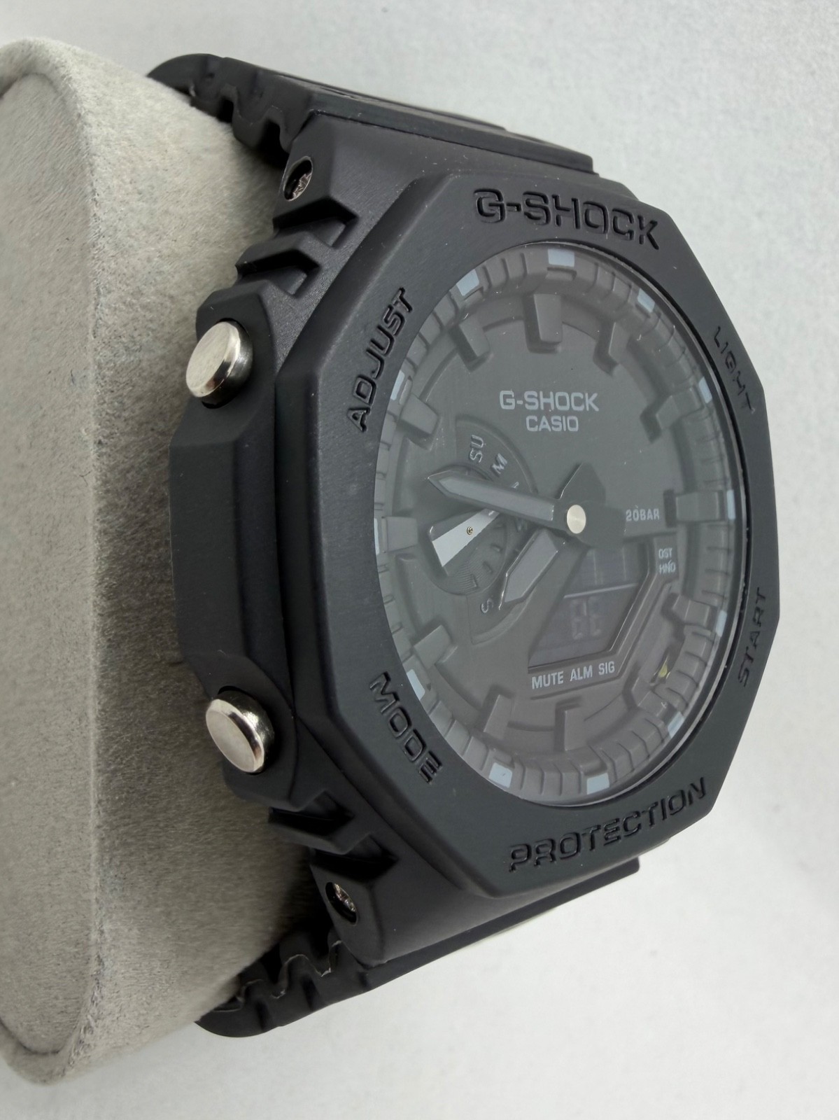 Casio G-SHOCK GA-2100-1A1 Black Resin Analog-Digital Watch BRAND NEW never worn