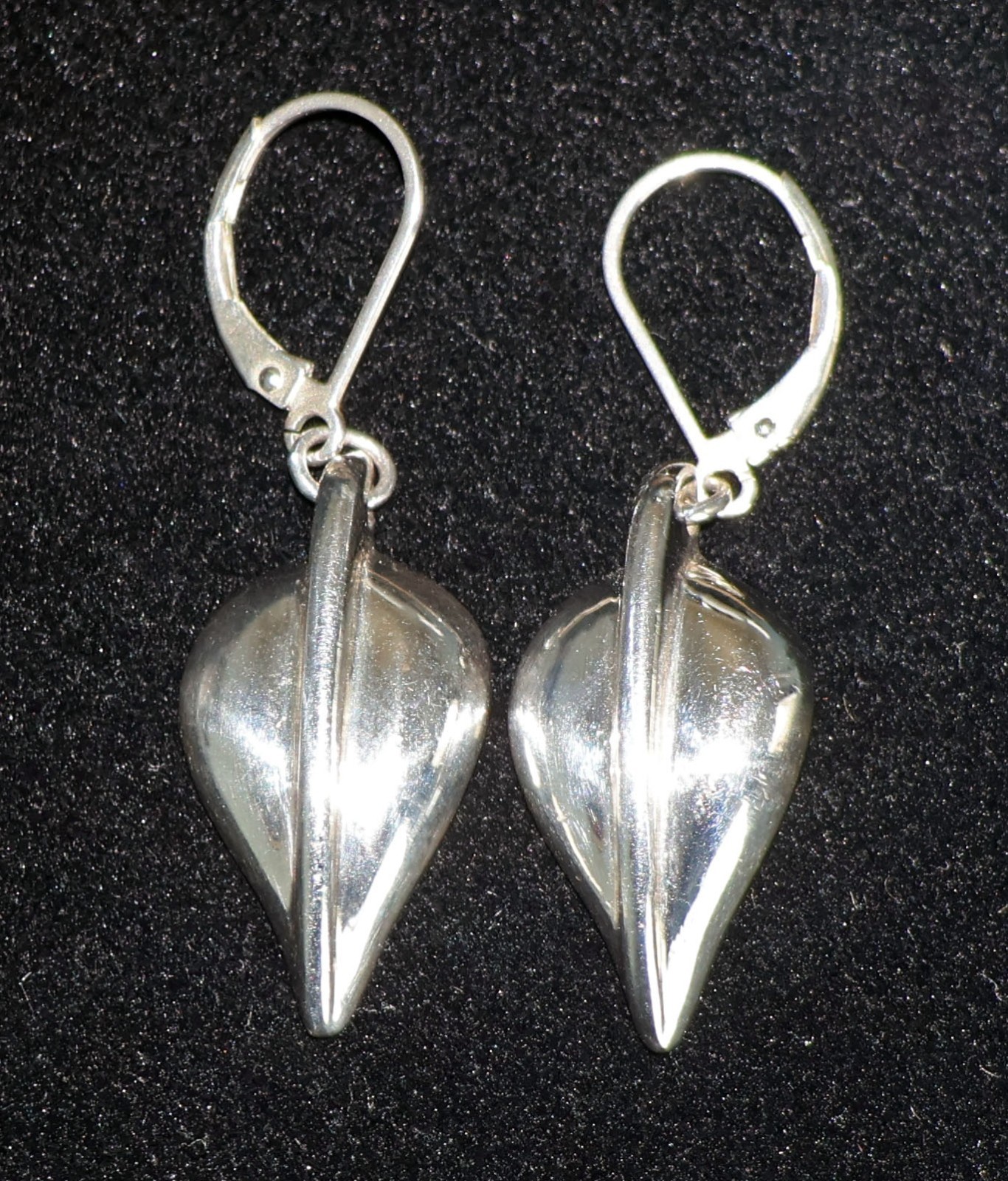 Robert Lee Morris RLM 925 Sterling Silver 1.5″ Leaf Motif Dangle Earrings