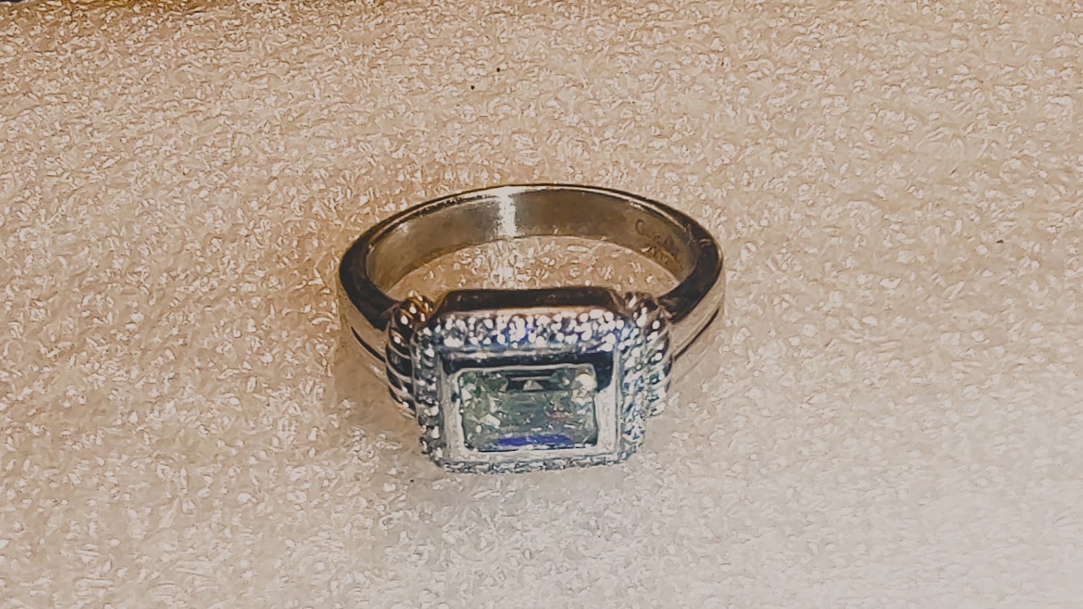GABRIEL & Co. 14K White Gold Moissonite & Diamonds Ring size 4 1/2 ((C92))