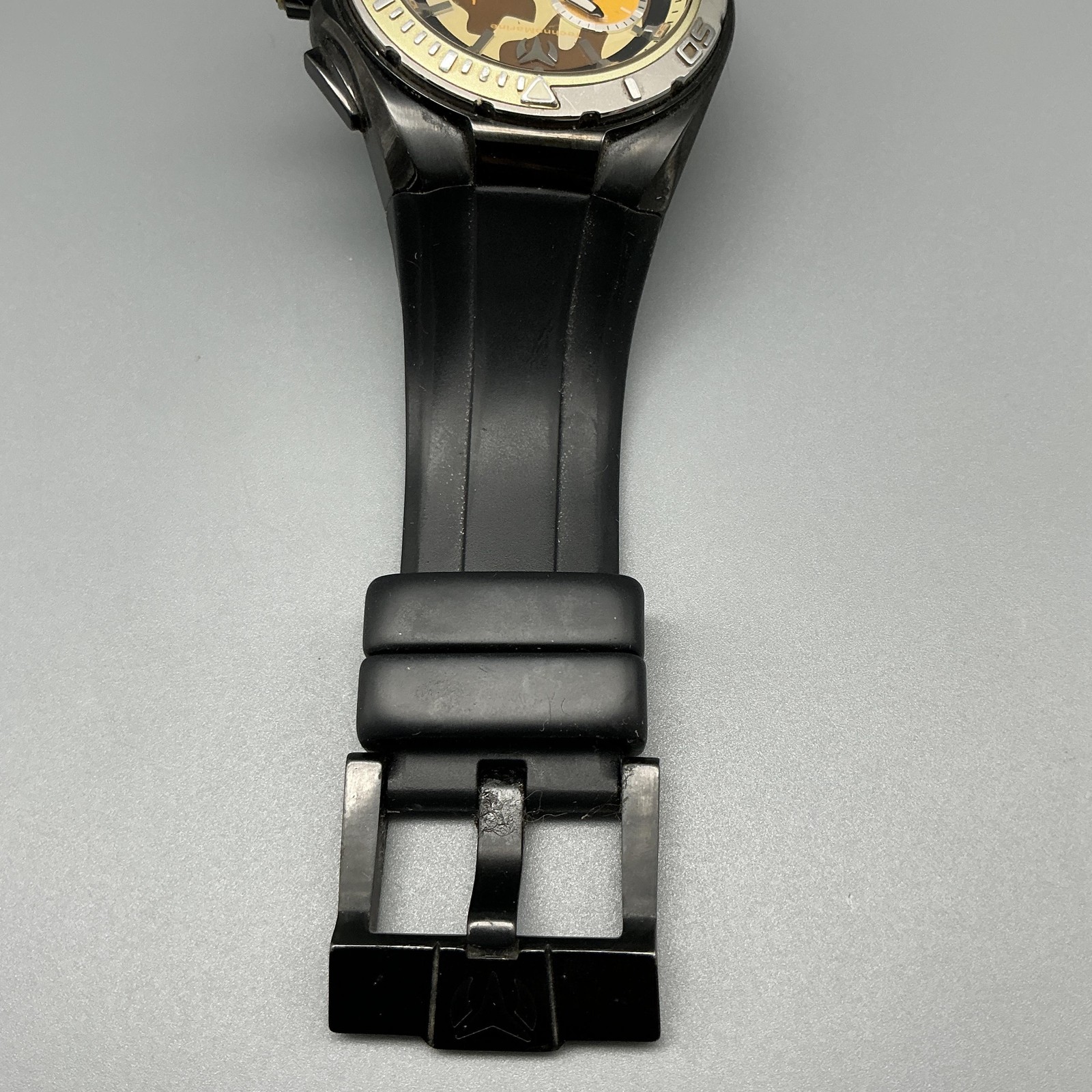 TechnoMarine Cruise Mens Watch 46mm Camo Dial Chronograph Date New Battery