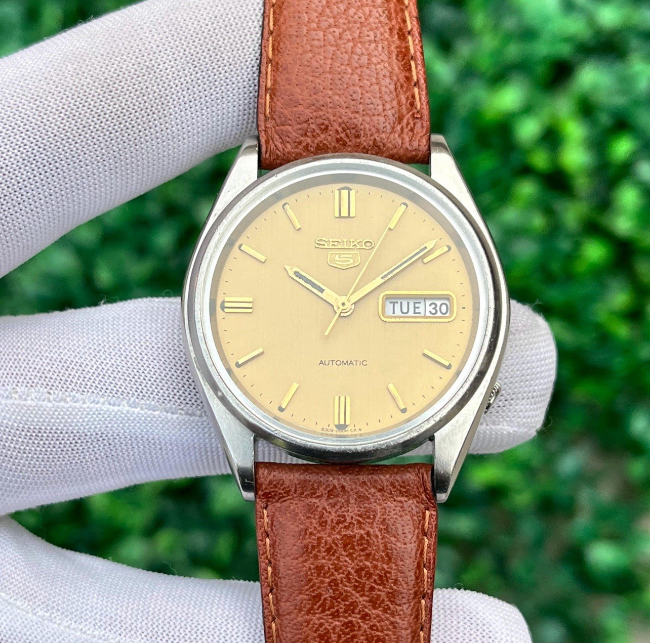 Vintage Seiko 5 Automatic Golden Dress Formal Japan Made Men’s Watch Cal. 6309