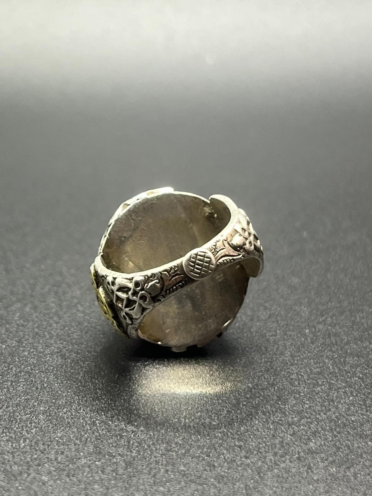 An Antique silver & agate Afghan sulemani ring , mid 20th century
