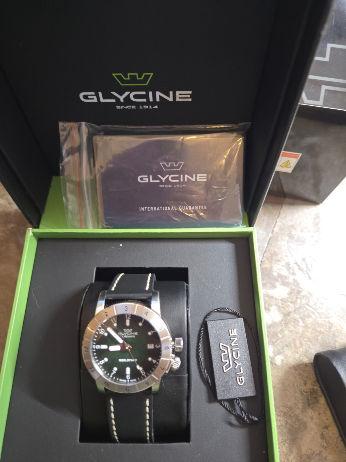 Glycine Airman Contemporary Worldtimer Quartz Green Dial Men’s Swiss Watch