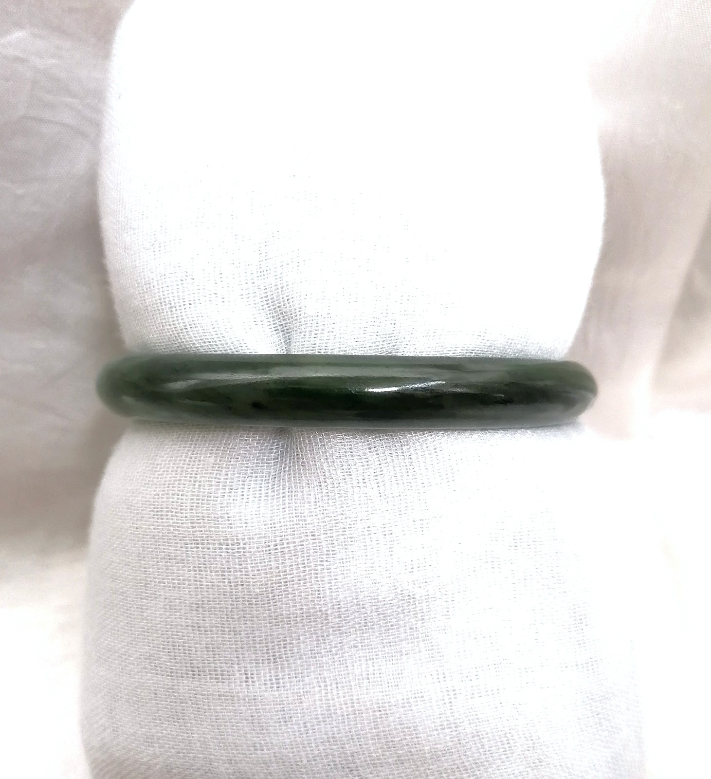 BEAUTIFUL ANTIQUE AUTHENTIC GREEN JADE RING BRACELET, CHINA, 1900.