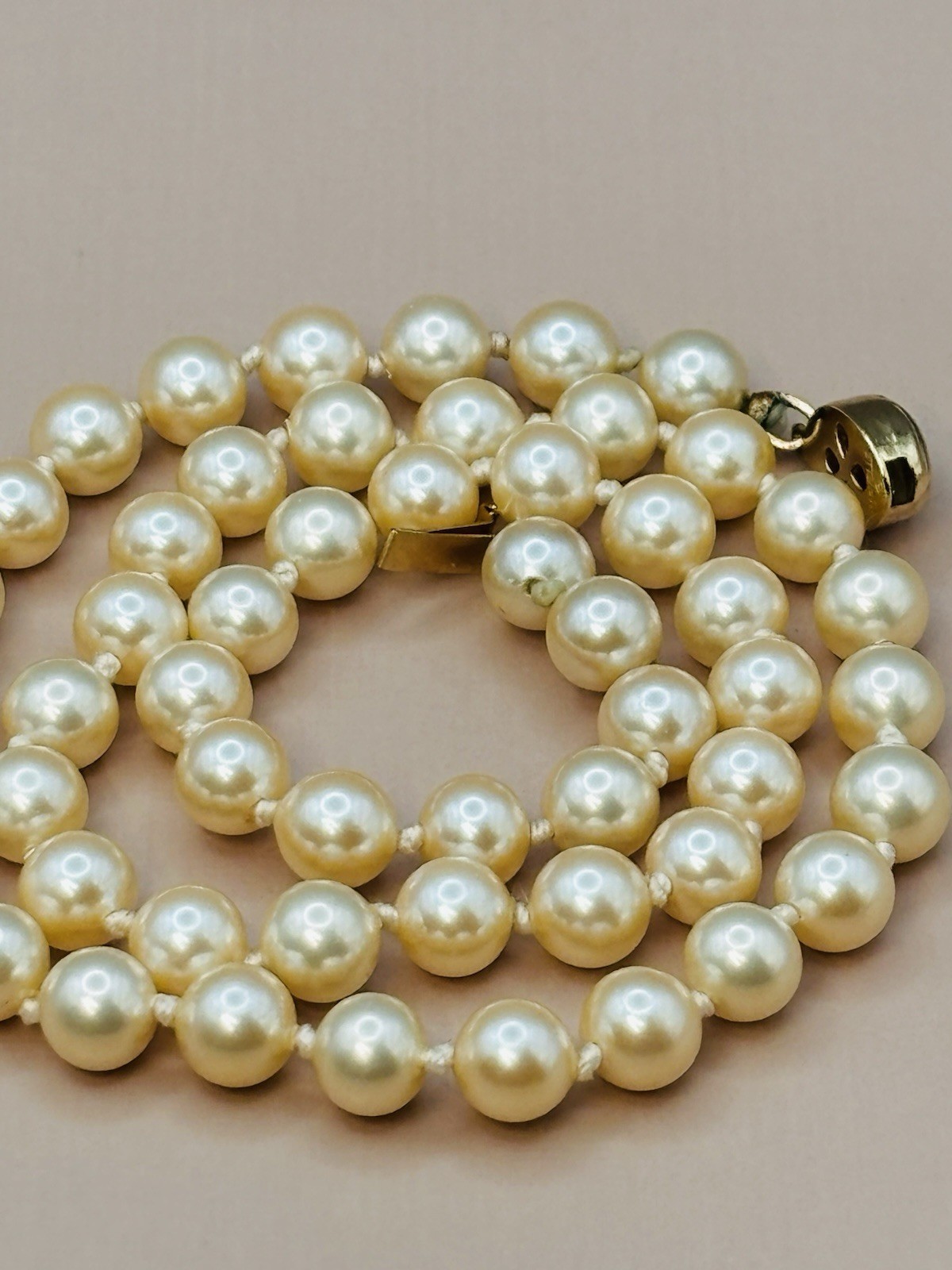 Vintage Marvella Faux Pearl Choker Necklace Hand Knotted Glass 15”