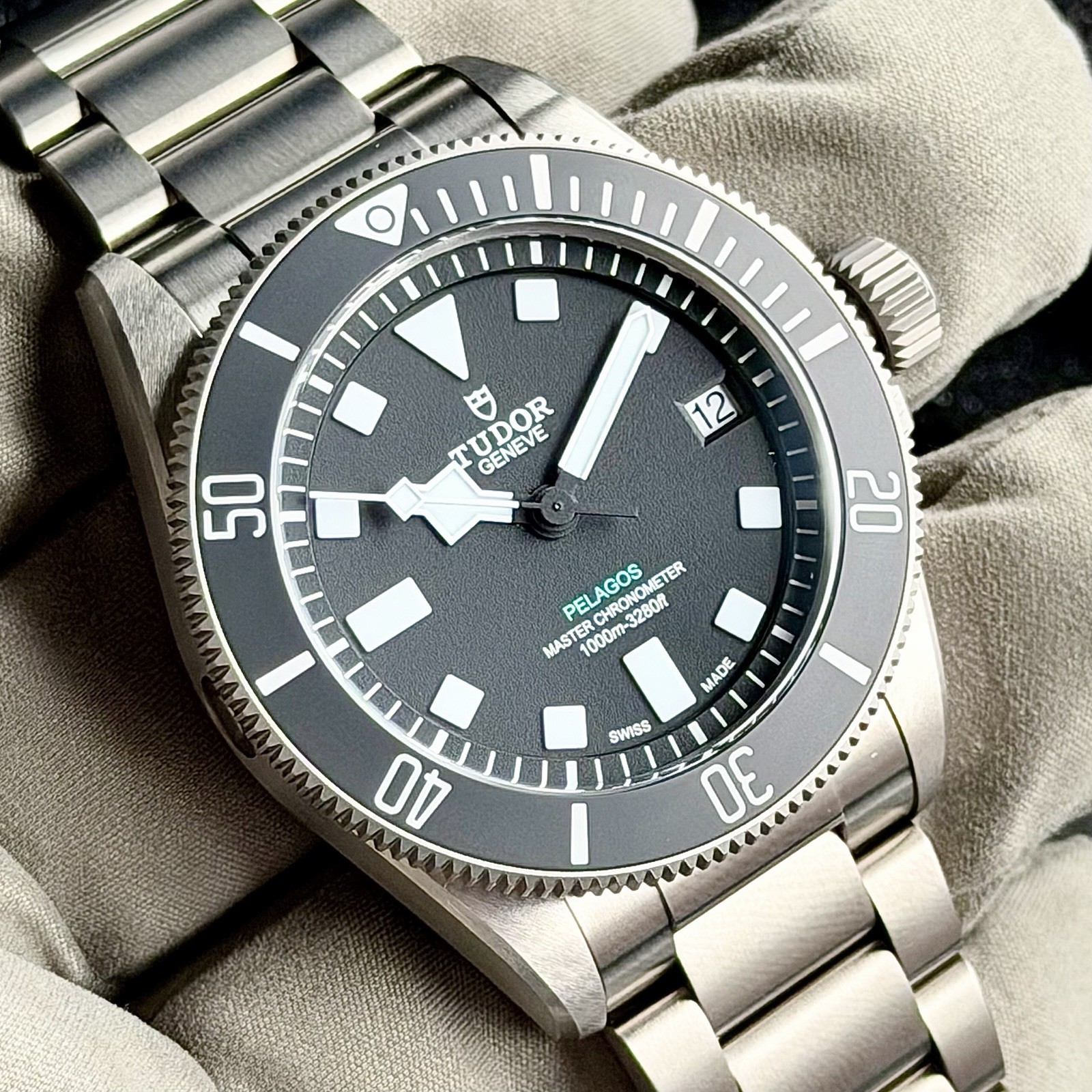 Tudor Pelagos Ultra 43mm M2543C1A7NU Complete Set / Rubber Straps Included