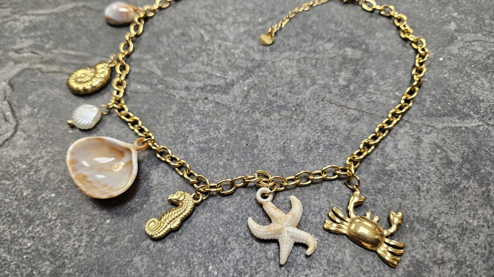 NWT Beach Theme Dangle Charm Necklace In Stainless Steel