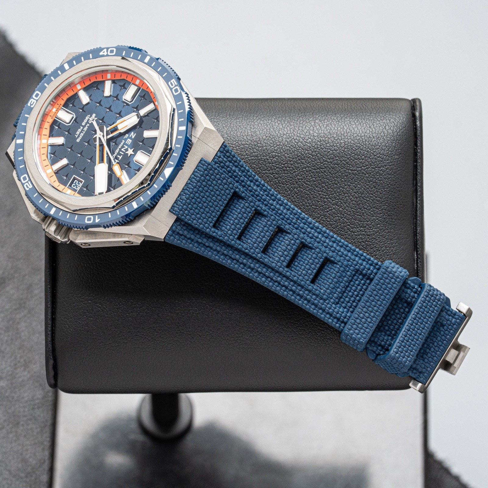 Zenith 95.9601.3620/51.I301 Defy Extreme 43mm Blue