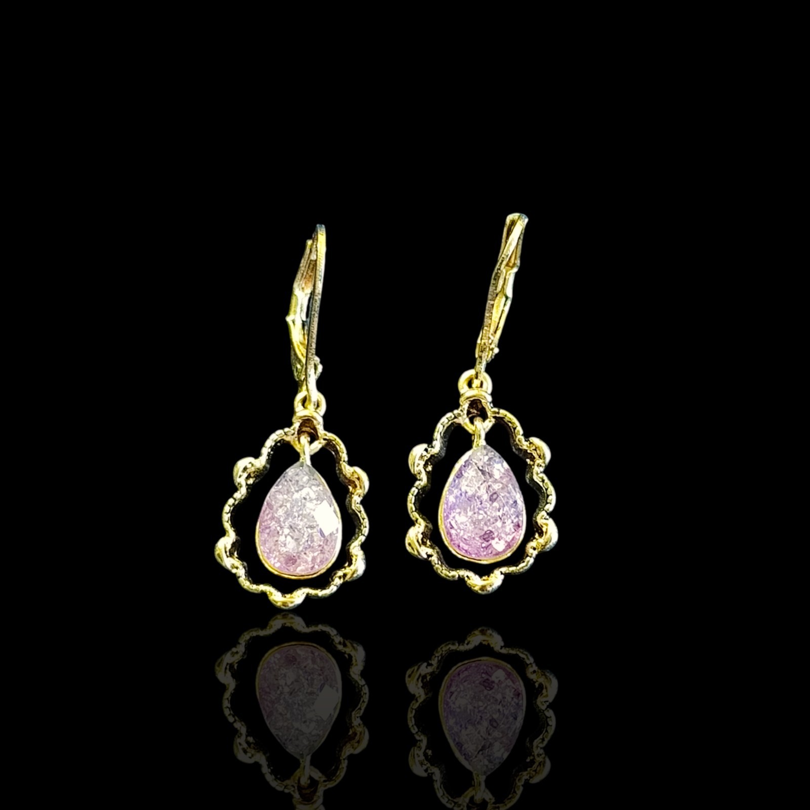 Napier Lavander Confetti Lucite Gold Tone Lever Back Dangle Drop Earrings