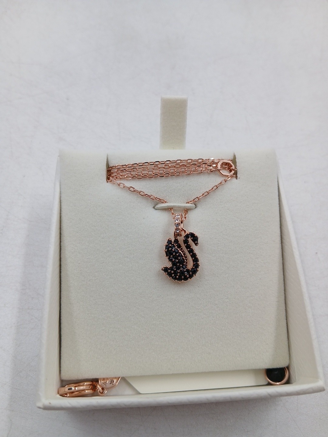 Swarovski Small Black Swan Pendant Necklace (Z3-B13)