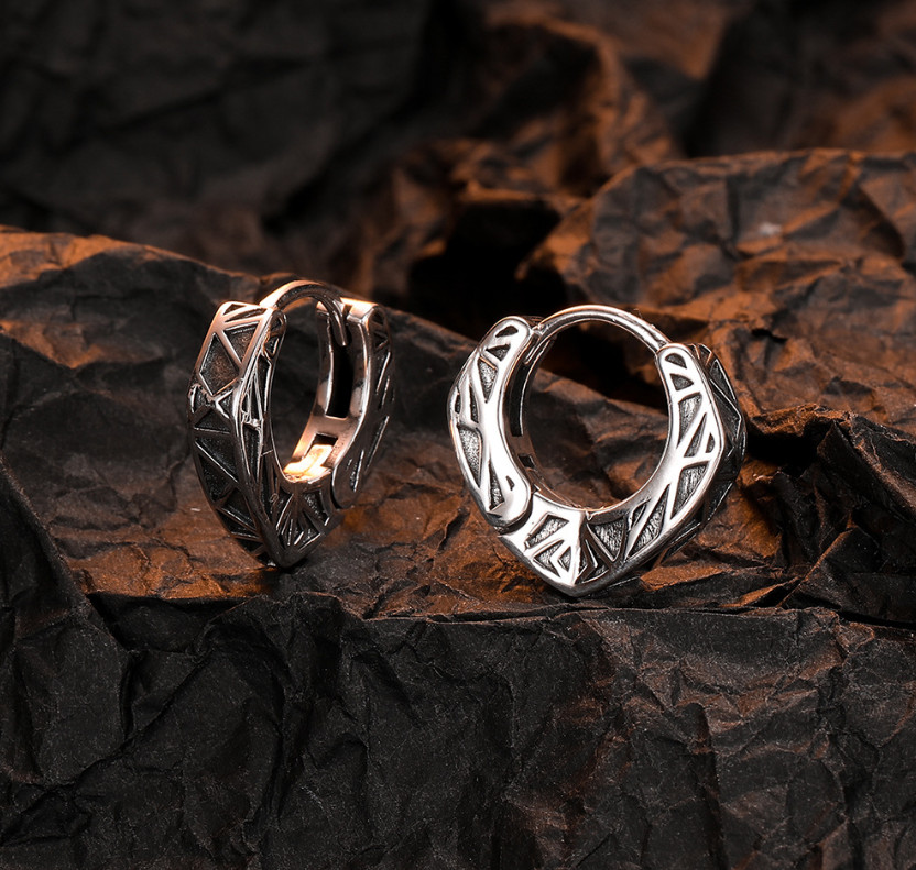 925 Sterling Silver Retro Stripe Heart Huggie Hoop Earrings 15mm/0.5″ AC1